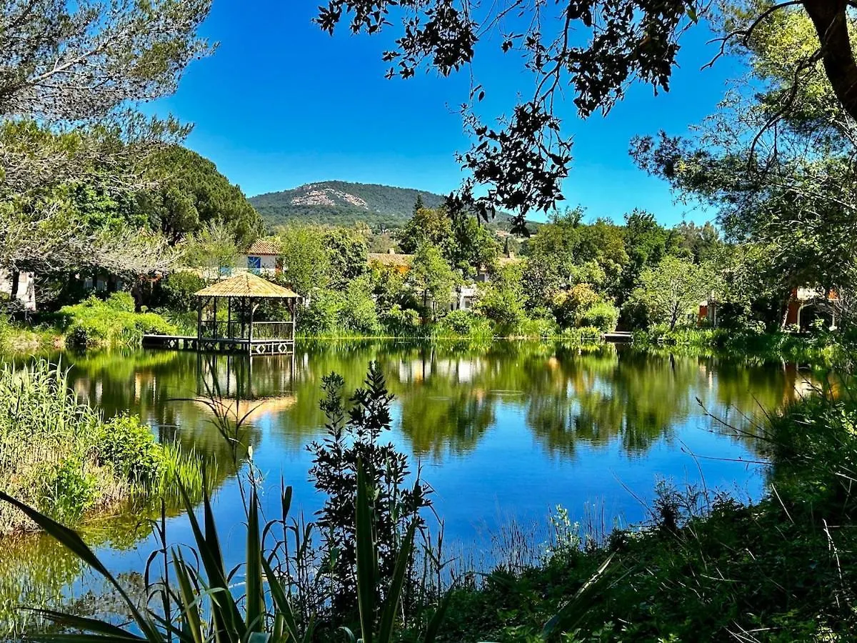 Les Restanques Vue Mer Violettes 1167 Grimaud