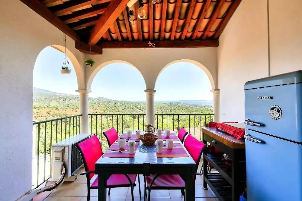 Les Restanques Vue Mer Violettes 1167 Grimaud